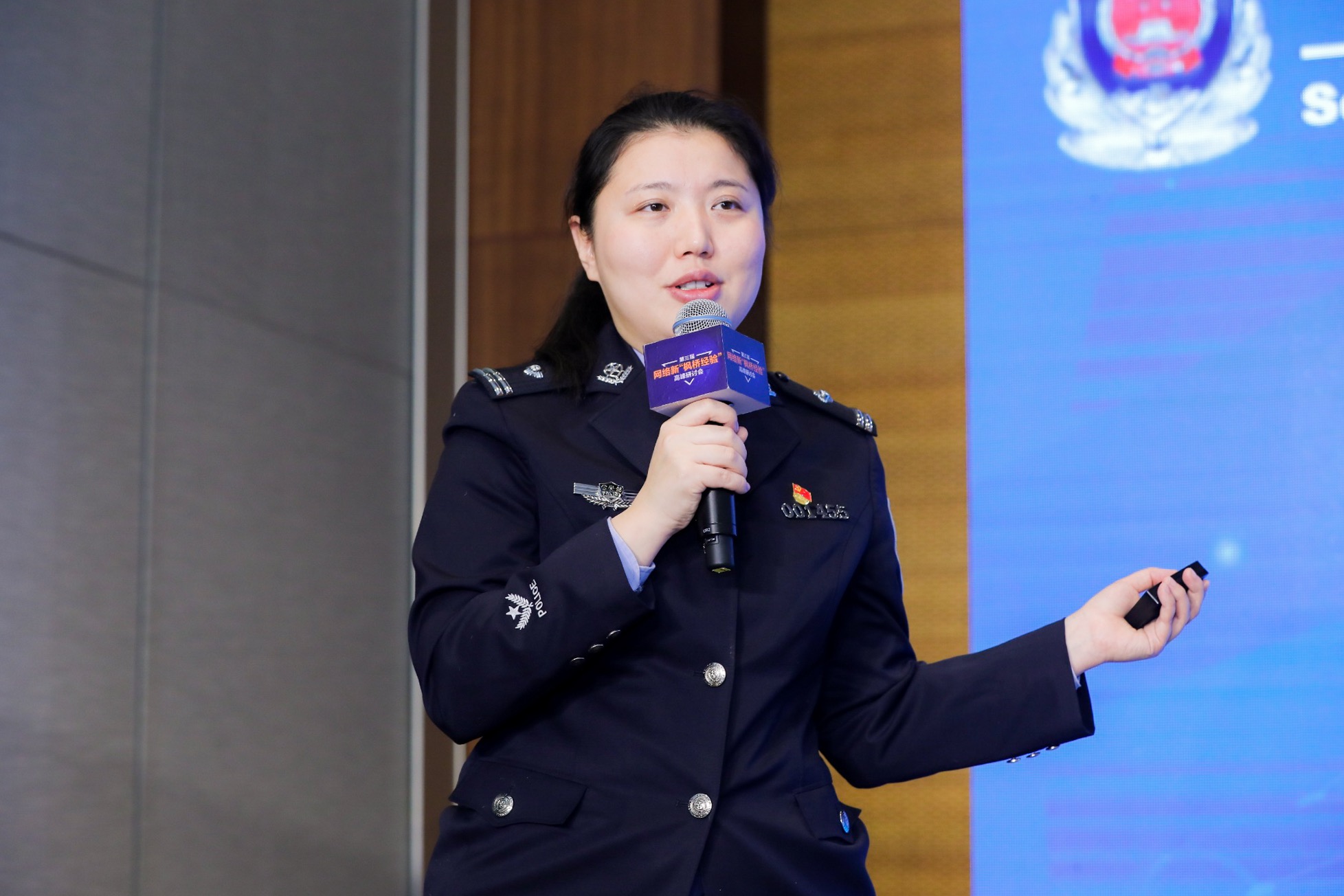 还记得"冰花男孩"吗?一年过去,他的生活变这样