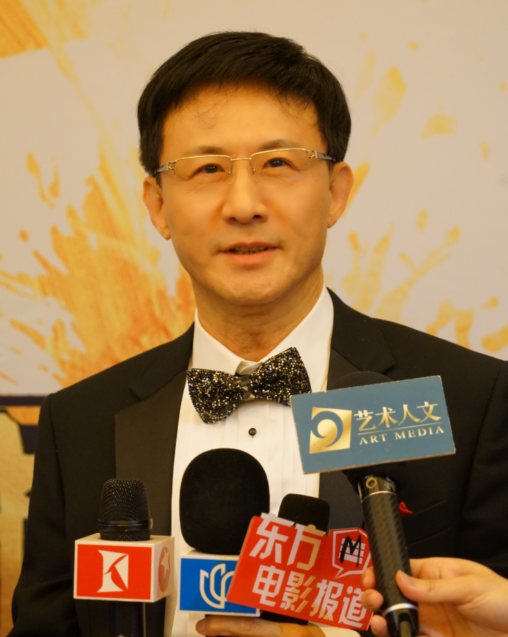 3d全景声京剧电影《曹操与杨修》首映,引年轻戏迷竞折腰