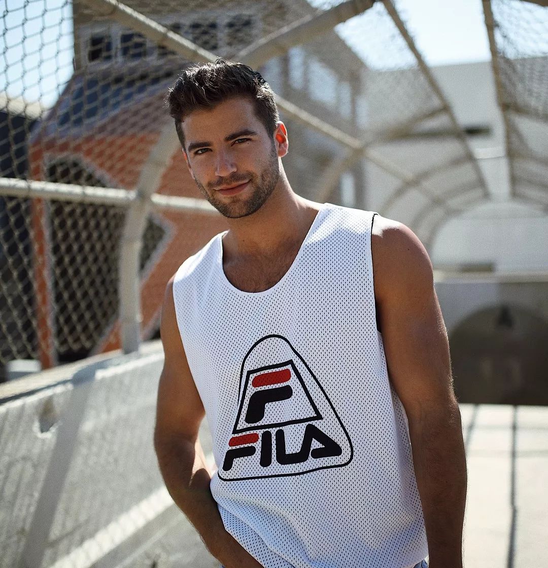 加州男孩taylorphillips疑似出柜火热肉体甜美笑容我已沦陷