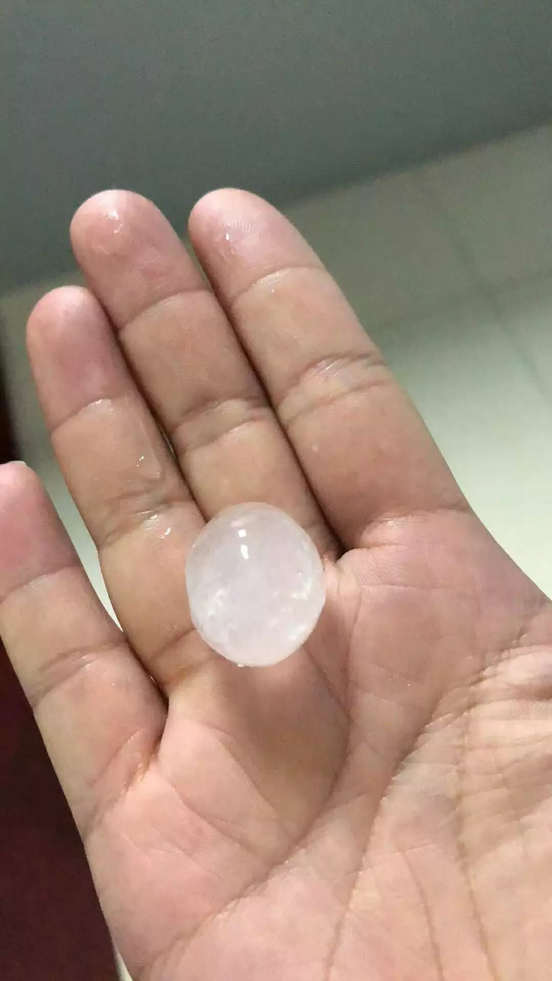 我市关于暴雨放假通知!