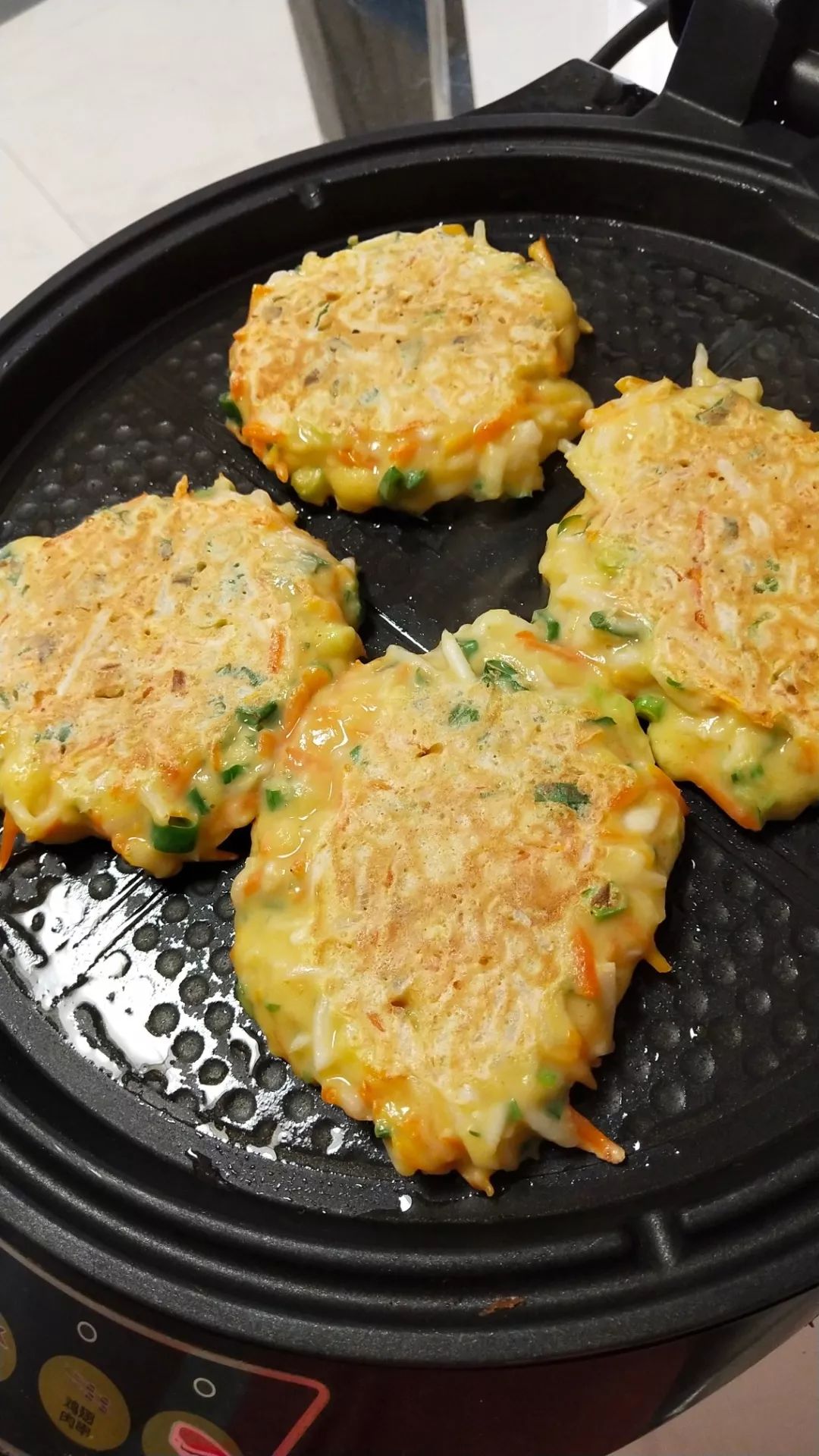 饼里加它,好吃到尖叫|萝卜|萝卜丝饼|电饼铛_新浪新闻