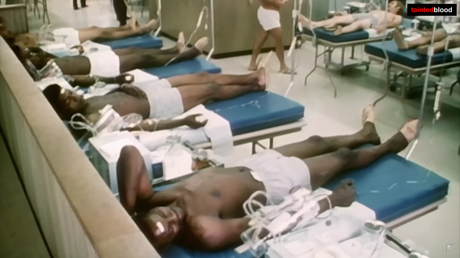  BBC纪录片截图：美国监狱的囚犯在有偿献血。