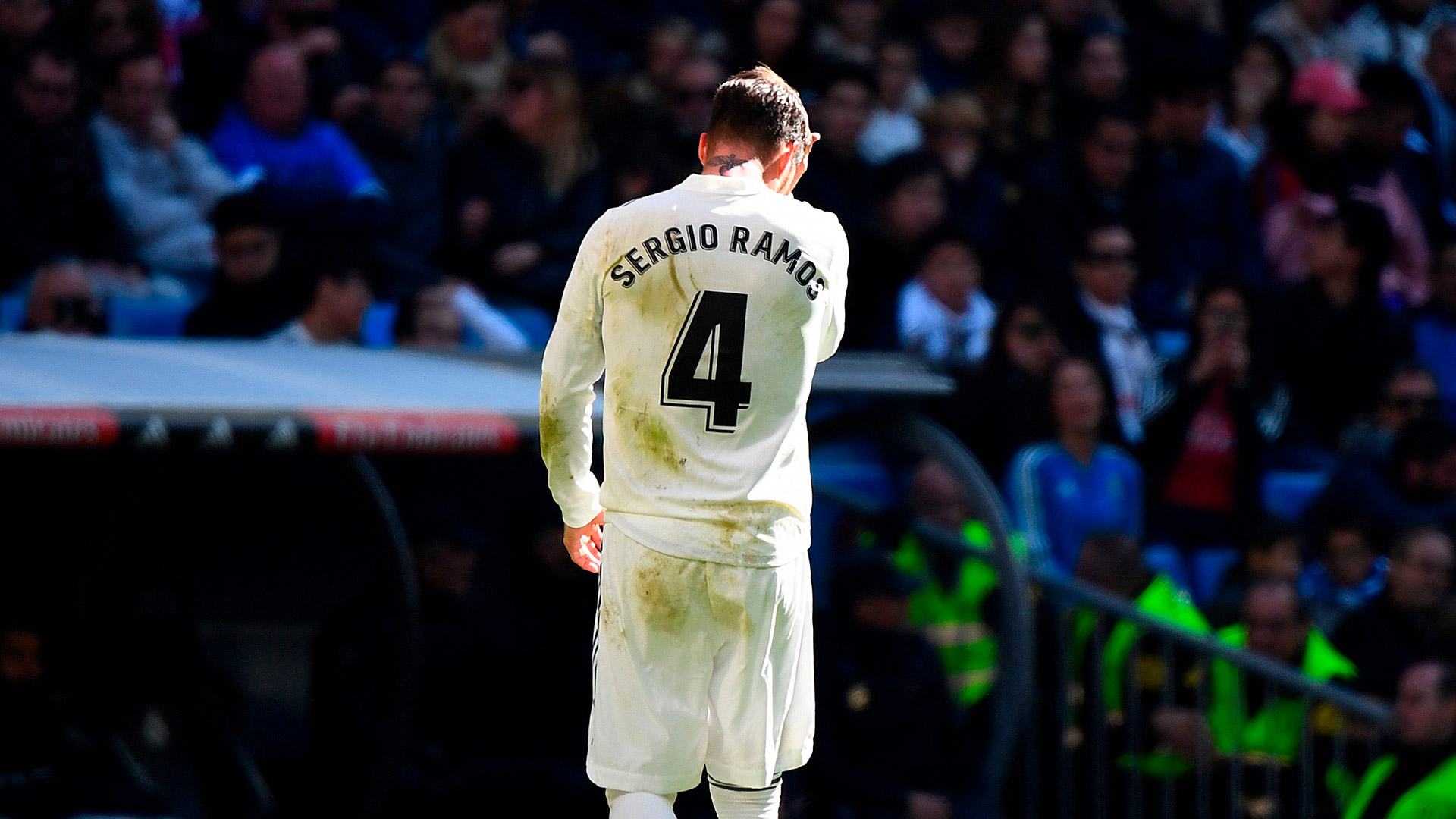 卡牌大师再破纪录 拉莫斯20次染红成西甲第一人