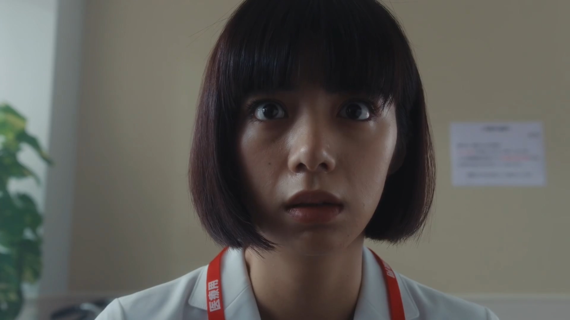 贞子电影首曝预告女主忽然被贞子双手抓脸