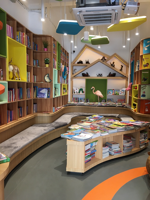 书店测评|申东外语书店:二手原版绘本淘金地