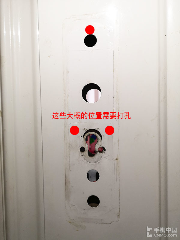 现今通用的防盗门孔位图 凯迪仕k8的锁体适配率还是很高的,这不仅体现