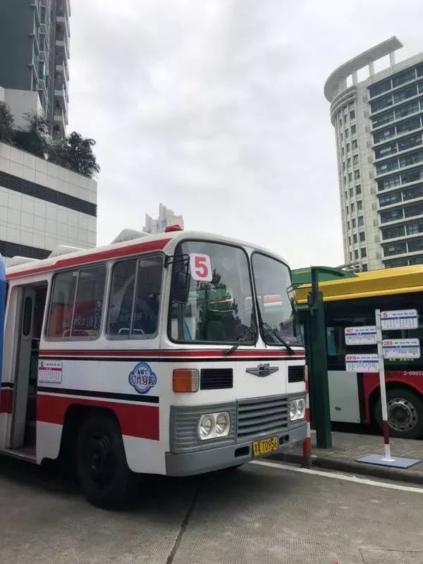 体验一趟惊艳时光的公交之旅!|东山|通道车|车厢_新浪新闻