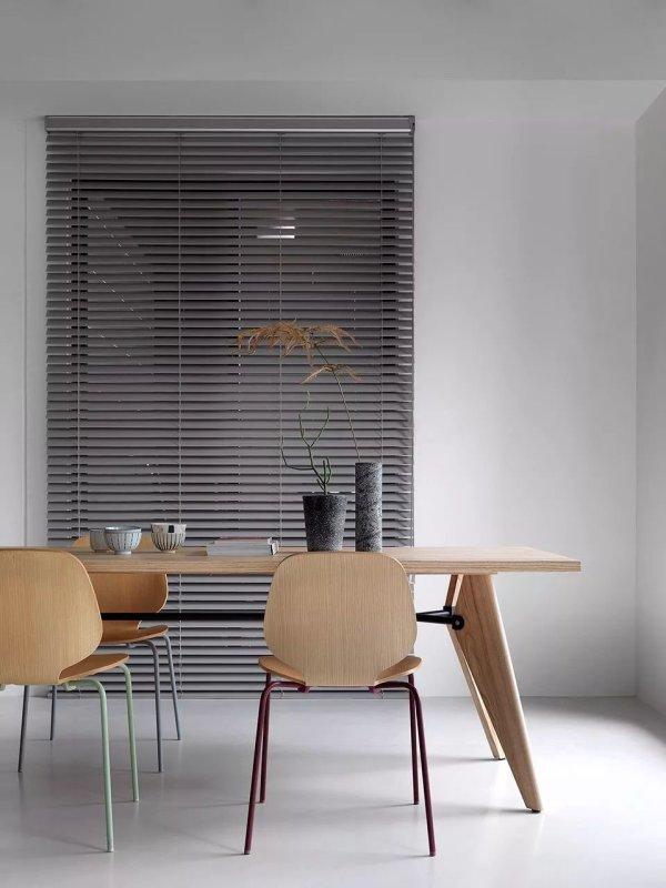 原来，踢脚线要这么装才好看