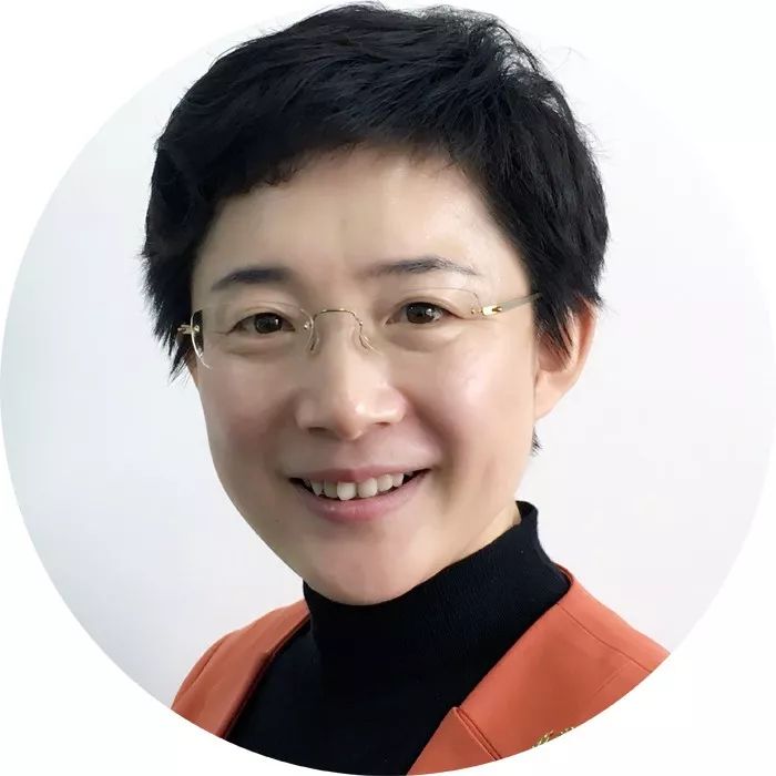 读书日让我们一起聆听畅销书苦难辉煌