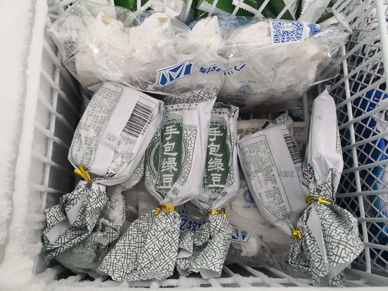 我老家是唐山的,小时候最爱吃的冰棍是雪球