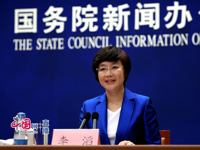 为了加快实现外出农民工和外来就业创业人员的全覆盖,国家医保局要求