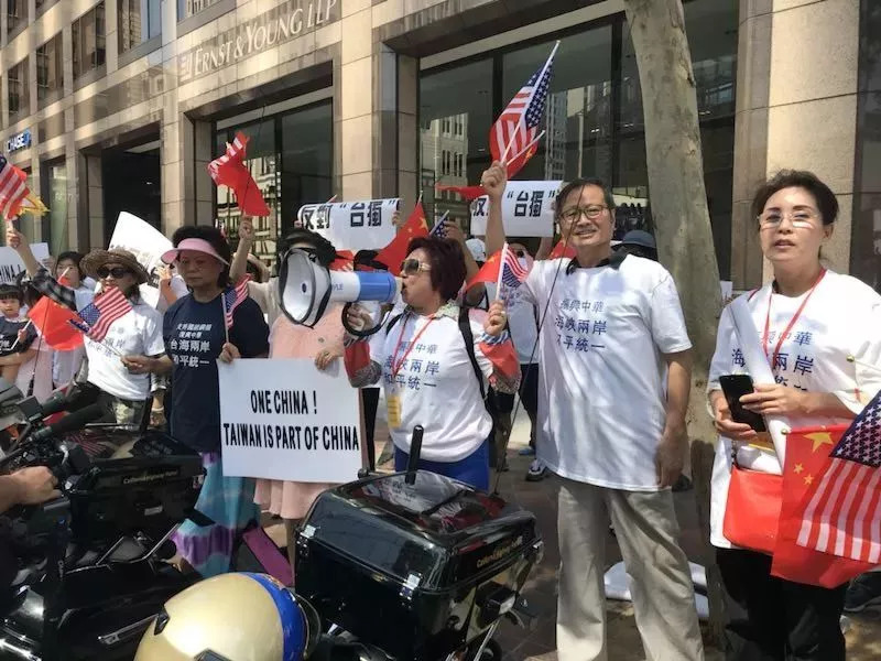 美国不可能真的为"台独"势力两肋插刀,为"保卫民主的台湾"而与作为核