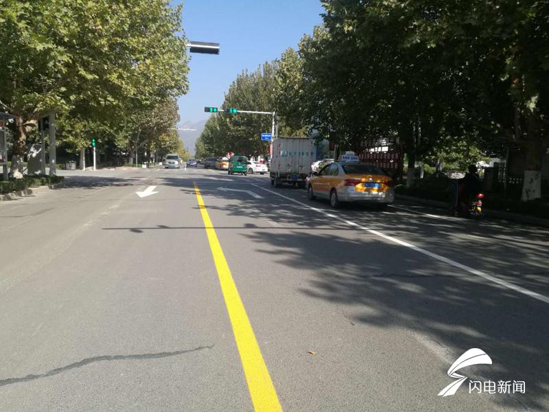 泰安岱岳区政府府东,府西路约500米单行道改为双行道