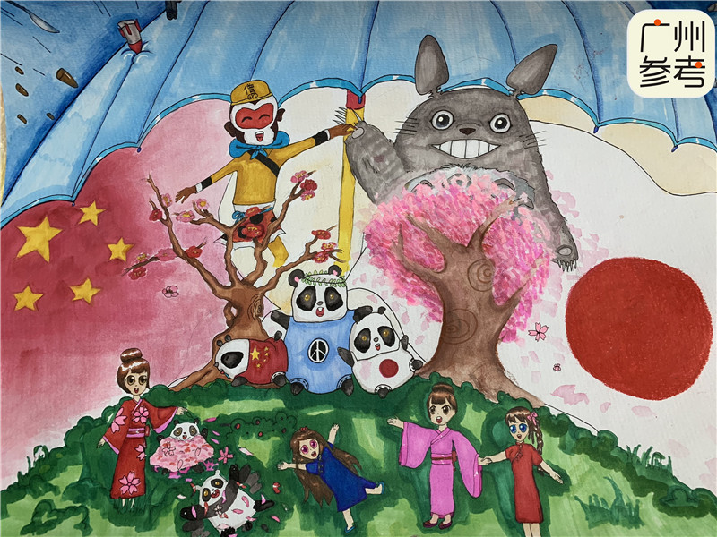 雕塑公园"时光容器"中的画作,画出中日友好和平40年历程