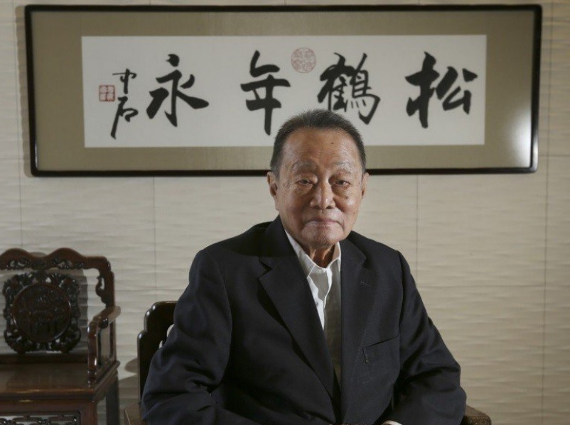 华人首富郭鹤年回归马来西亚元老理事会首次团聚