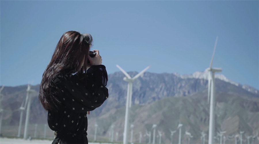 张雪迎最新美照曝光,展现多面精彩