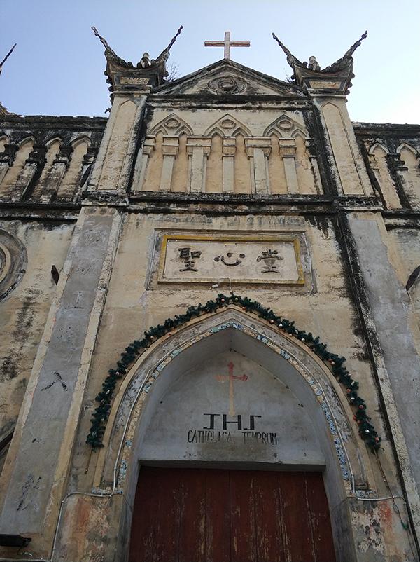 德昌天主教圣心堂外景.本文图片除特殊标注外,均由作者拍摄.