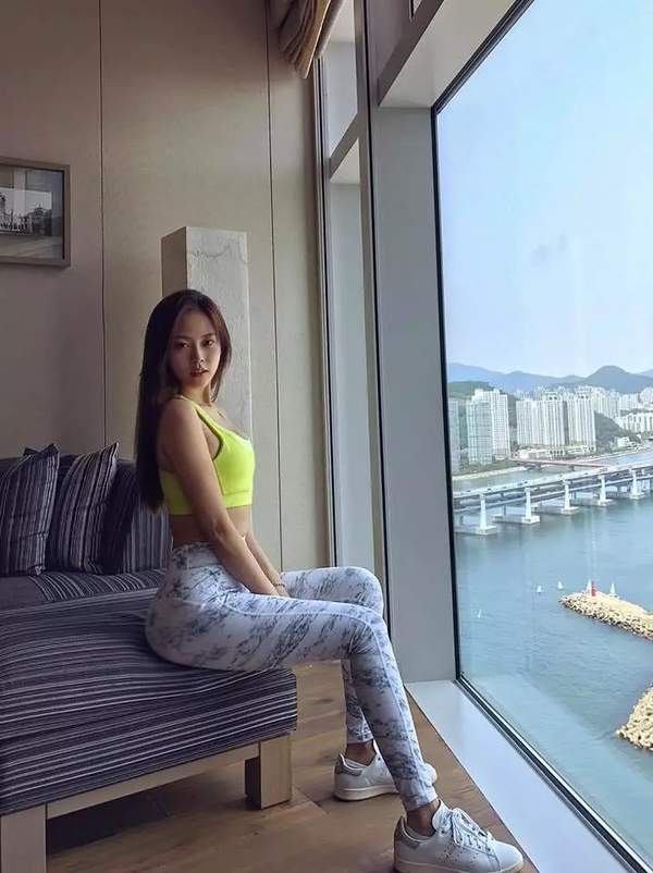 韩国健身女神海量福利美照 前凸后翘,美臀撩人
