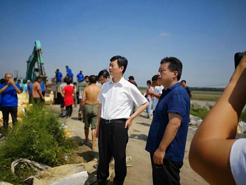 寿光市委书记朱兰玺到侯镇营里镇羊口镇查看现场情况
