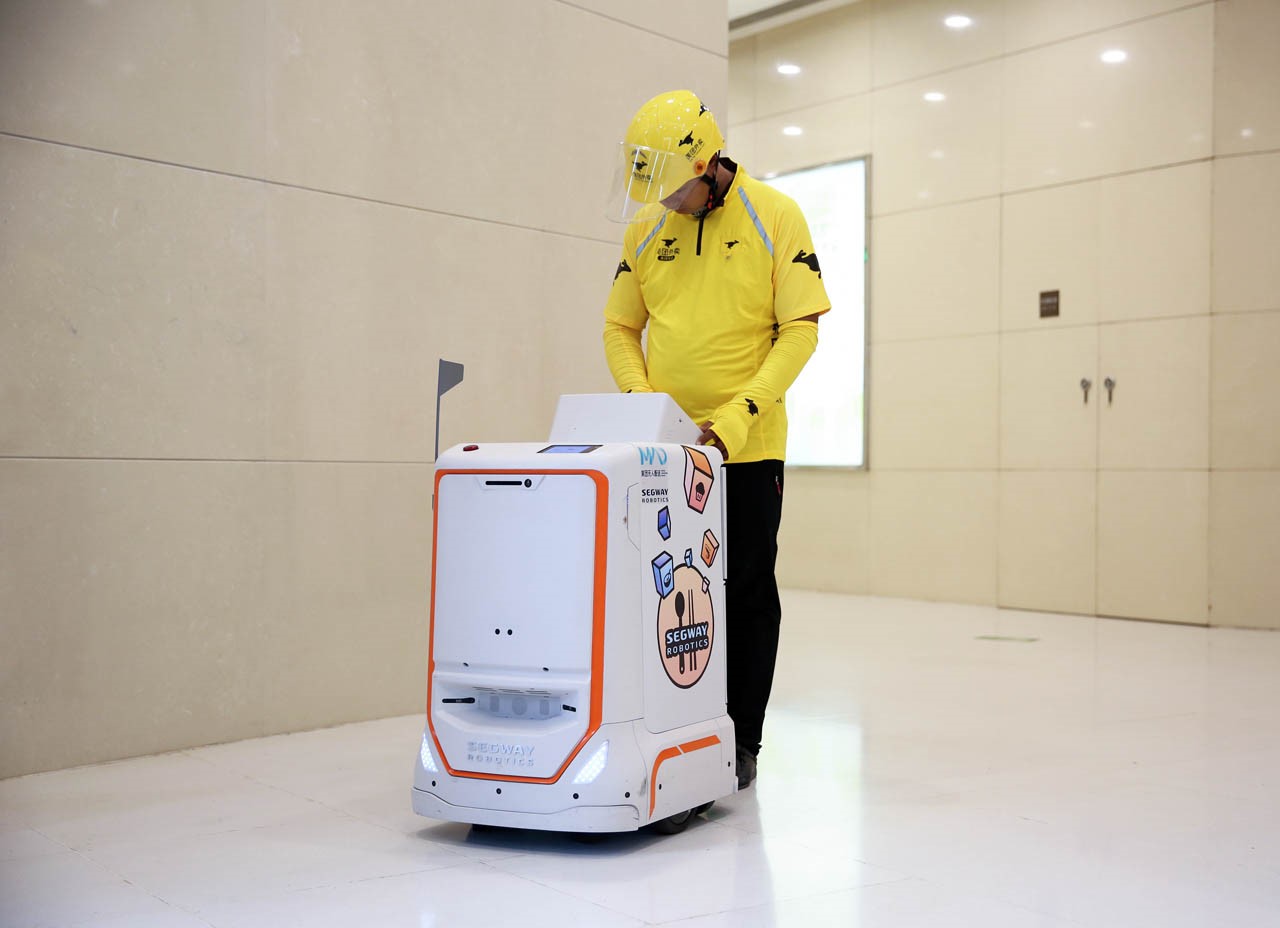 segway配送机器人开始试运营预计8月正式上岗