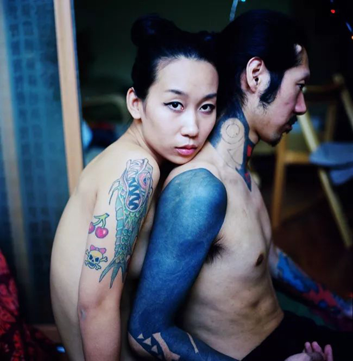 罗洋拍摄女孩十年