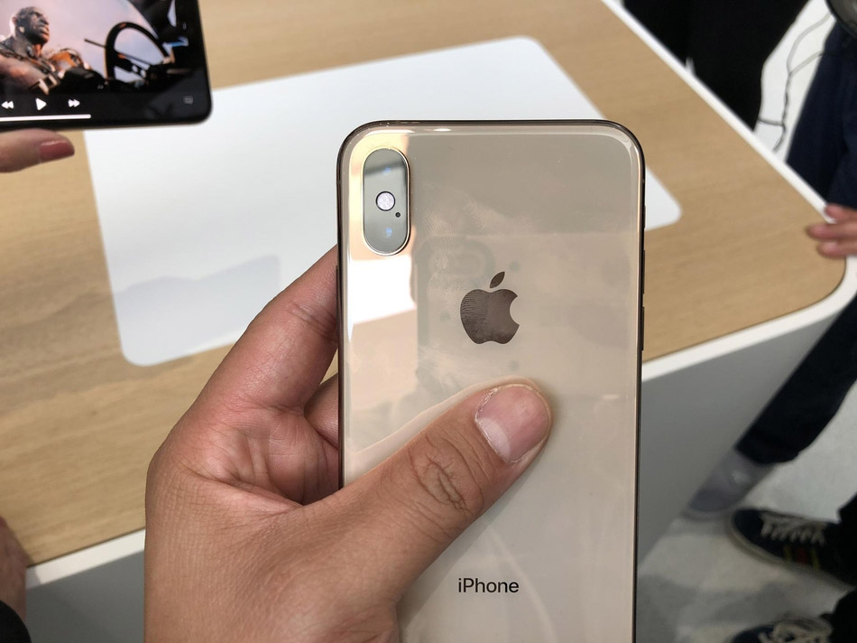 iphonexs/xs max真机图赏:6.5寸屏幕 颜值和手感出色