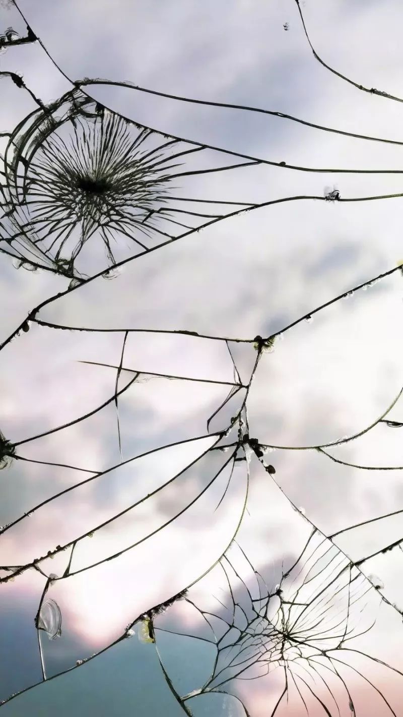 手机专用碎曲屏壁纸碎得一塌糊涂