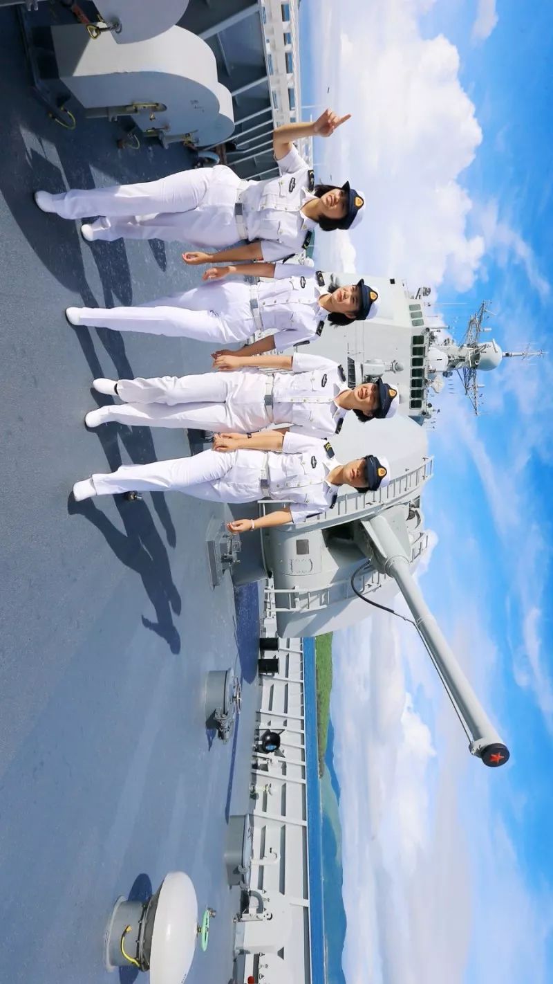 影像志舰艇女兵你战斗的样子真美