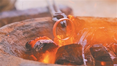 古城最后的铜艺师