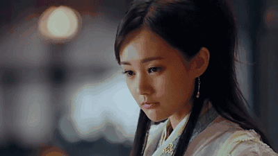 和郑爽有80相似的虎扑女神却作死把自己整成了沈梦辰