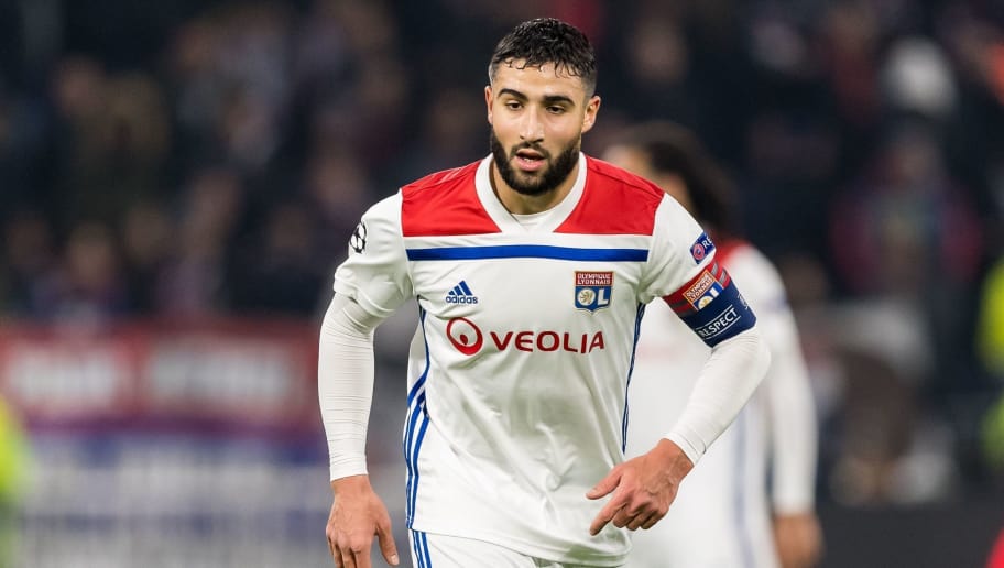 不是膝伤费基尔未能转会红军另有隐情