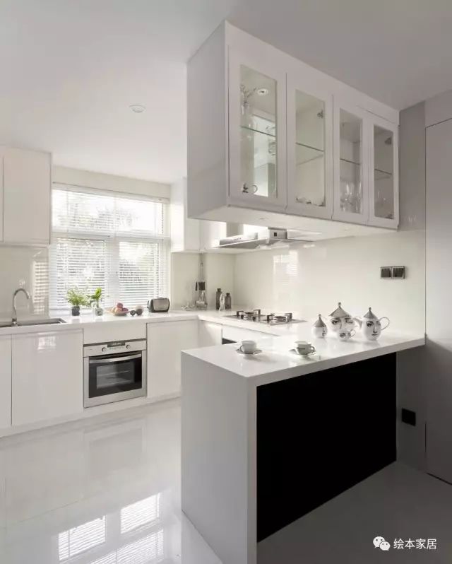 开放式厨房油烟大封闭厨房不通透不如试试半开放式