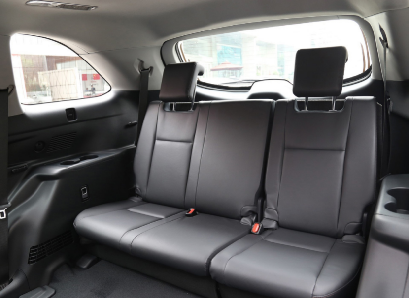 30多万7座豪华大尺寸SUV！比汉兰达和途昂更值吗？