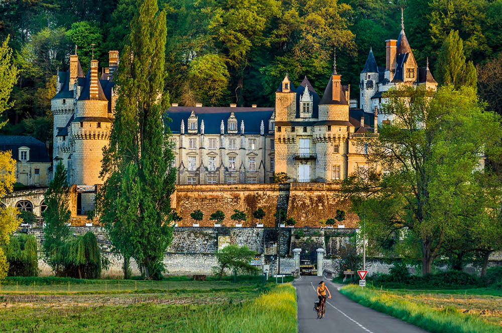 城堡的故事:浪漫爱情,鬼魂传说和残酷历史
