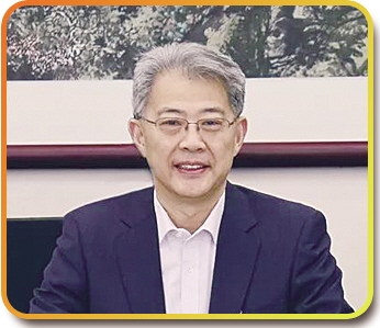 全国政协委员中国光大集团董事长李晓鹏金融百货公司满足多元化需求