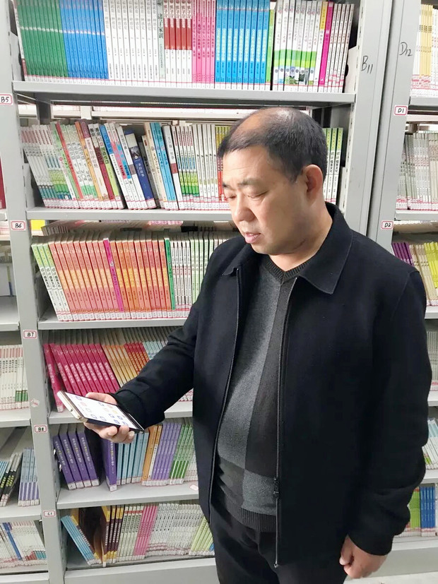 校长千里之行遇钉钉 群直播拉近留守孩子和在外父母显温情