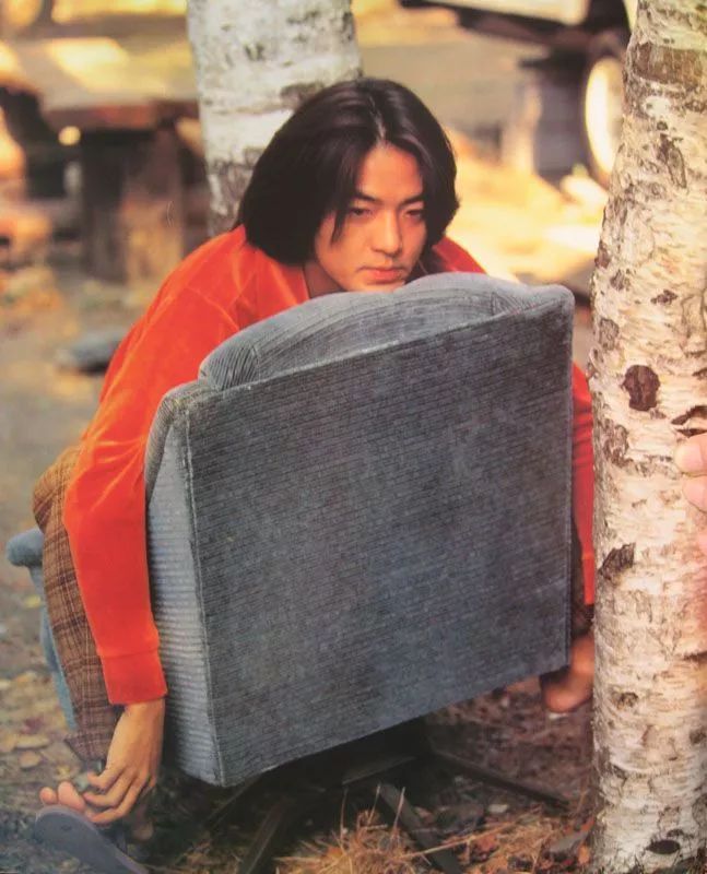 他曾是万千少女的梦 | 赏色|郑伊健|剧照|长发_新浪新闻