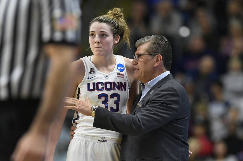 wnba四号秀漂亮又能打的凯蒂-萨缪尔森