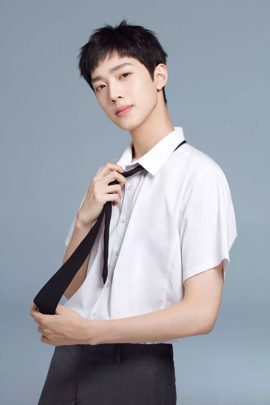 赵丽颖,杨紫,周冬雨,被金主吸血的w女星,圈养小四小五的人夫 | 最新