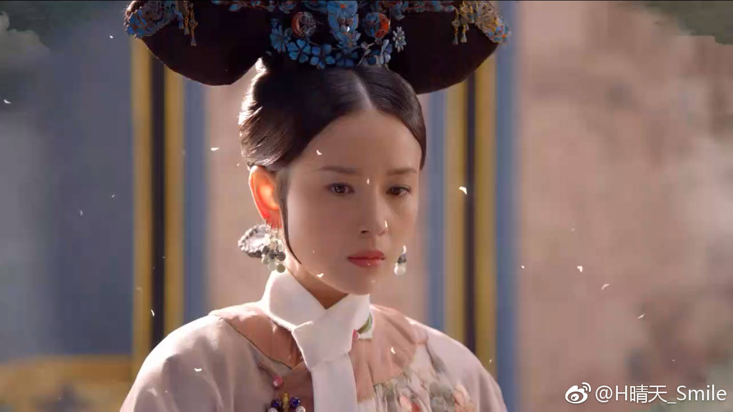 她的新剧《如懿传》又迟迟未播,董洁的富察皇后,到底能不能超越秦岚?