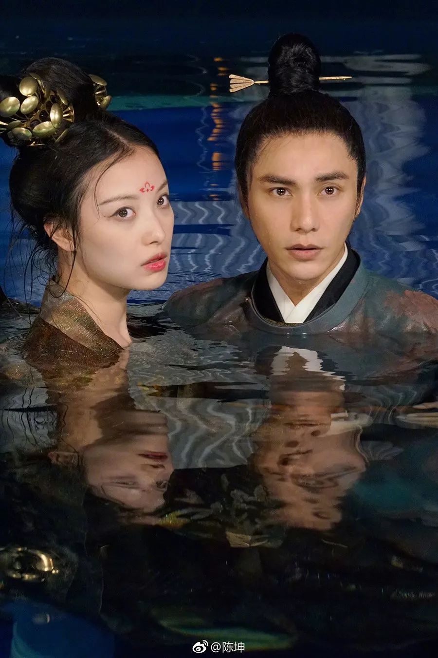 倪妮和陈坤秘密交往?他俩暗戳戳发的糖也太甜了吧!