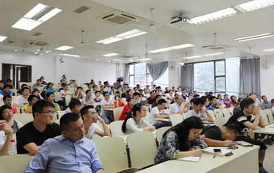 著名数学家张寿武教授访问我校并做客“合肥大师论坛”和“华罗庚讲堂”|数学家|张寿武|数论_新浪新闻