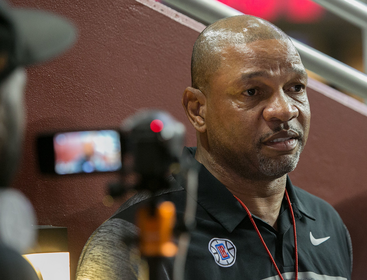 快船老板对詹姆斯评价 HKO9-hifuvph9687155.jpg