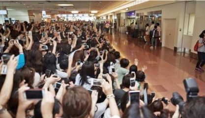 三分钟 | 机场追星大揭秘,说@你到底在追什么?