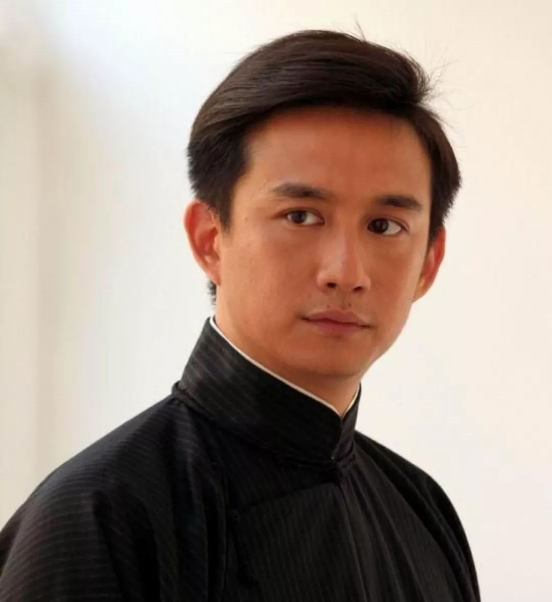 从何书桓身上学习顶级渣男的九大必杀技|黄磊_新浪新闻