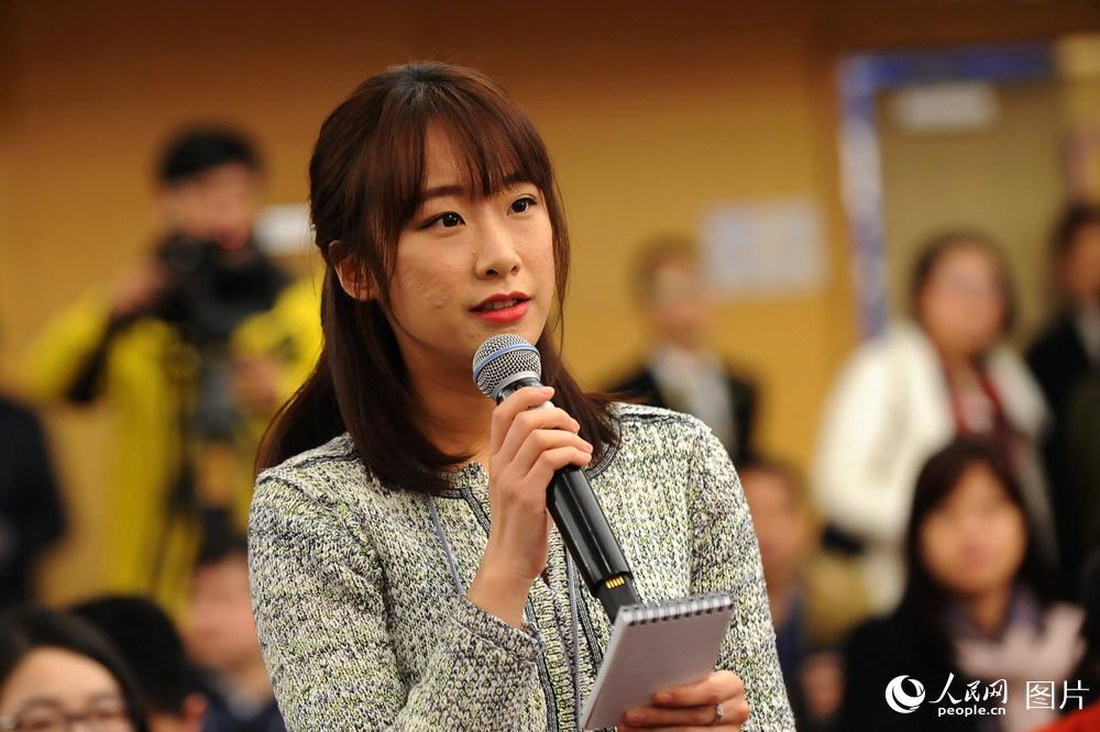 中国青年报记者提问