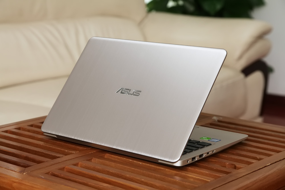 超窄边框八代酷睿 华硕灵耀s4100开箱图赏