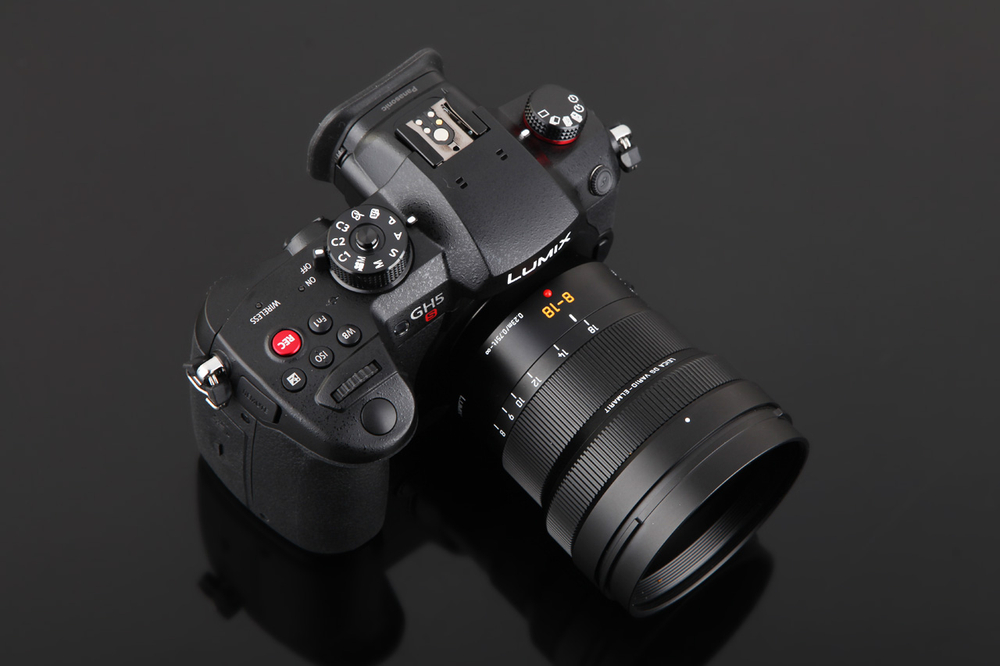 专注视频新旗舰 松下gh5s机身细节点评