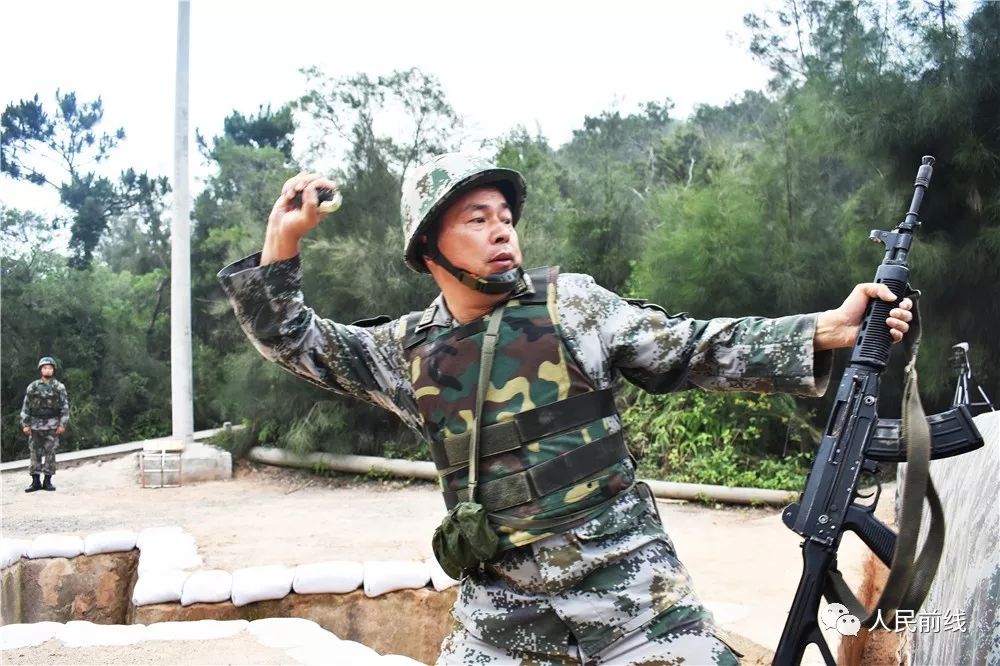 胆真肥!这个旅领导机关的手榴弹实投,居然还有这种操作?|实弹|手榴弹|
