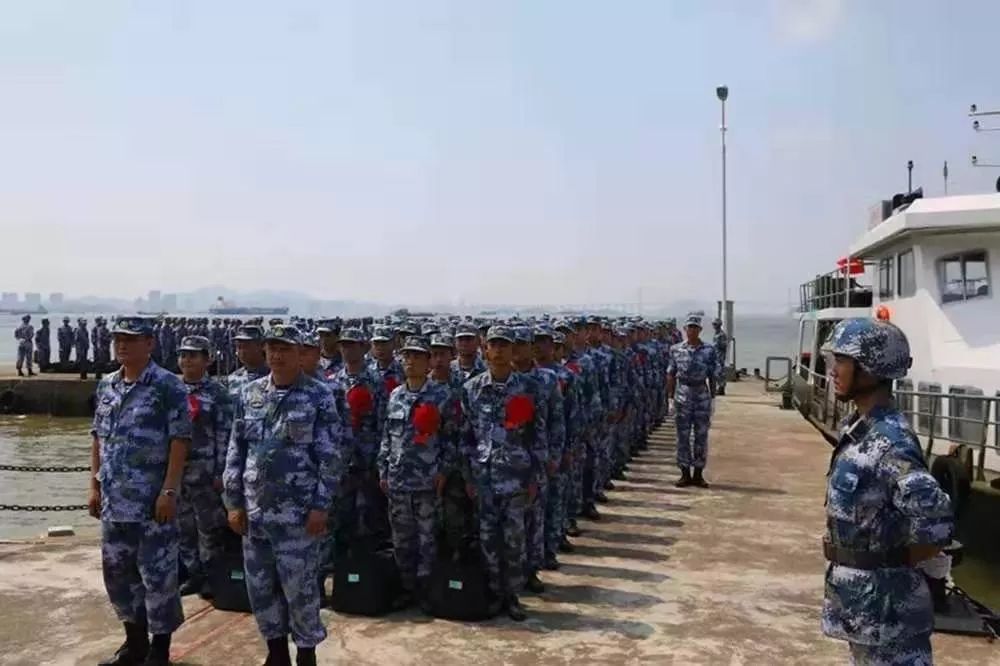 新兵们:海军"沙角大学"入学须知你get了吗(含视频)_手机新浪网